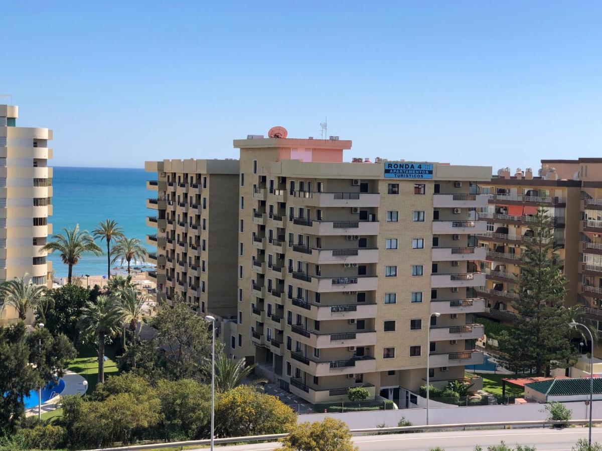Beachfront apartment in Fuengirola NEW Esterno foto