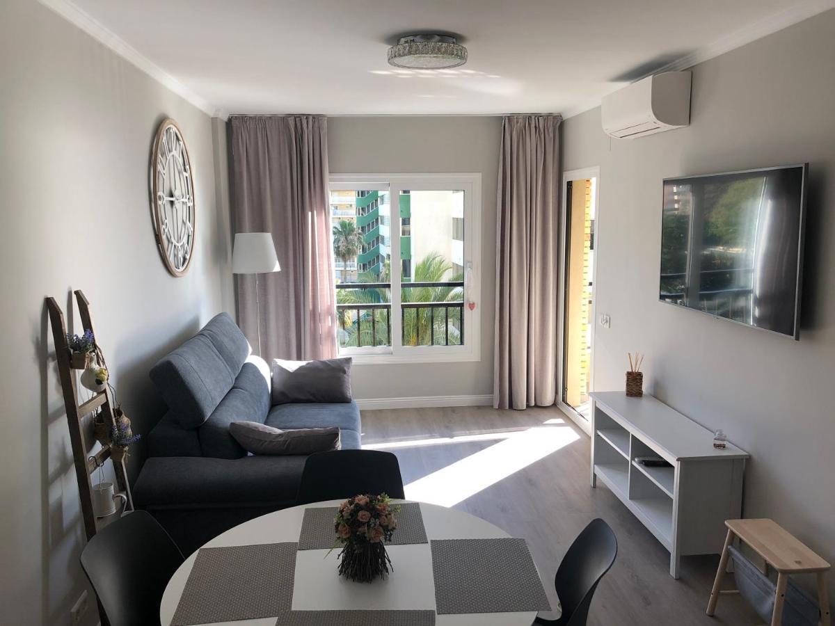 Beachfront apartment in Fuengirola NEW Esterno foto